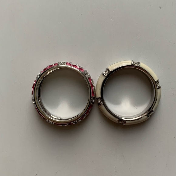 Set of 2 Stackable Silver Rings - Picture 6 of 6